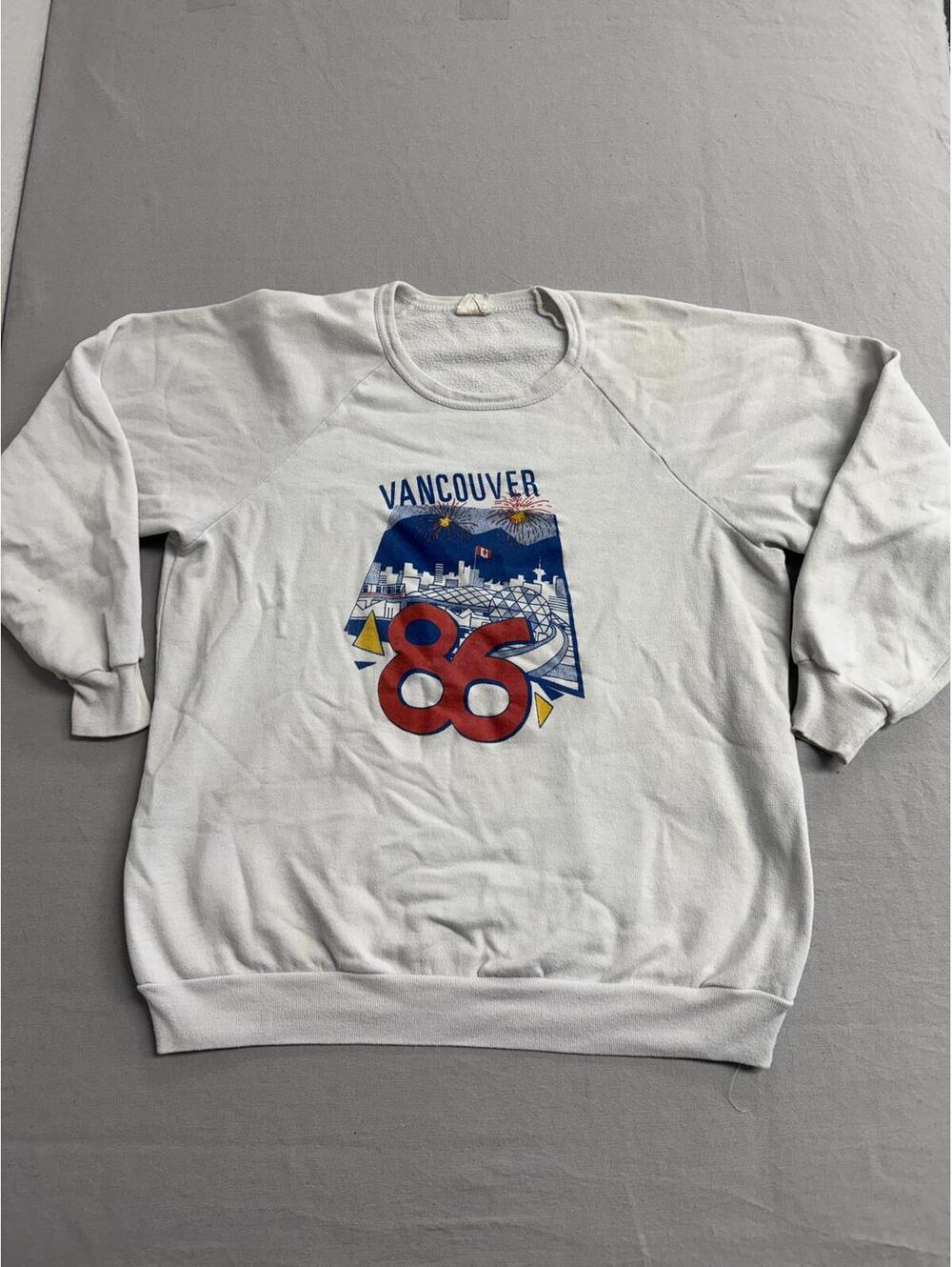 Vintage Vancouver Canda Expo 86 World Expo Crewneck - S